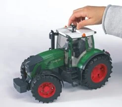 BRUDER 03040 - Fendt 936 Vario